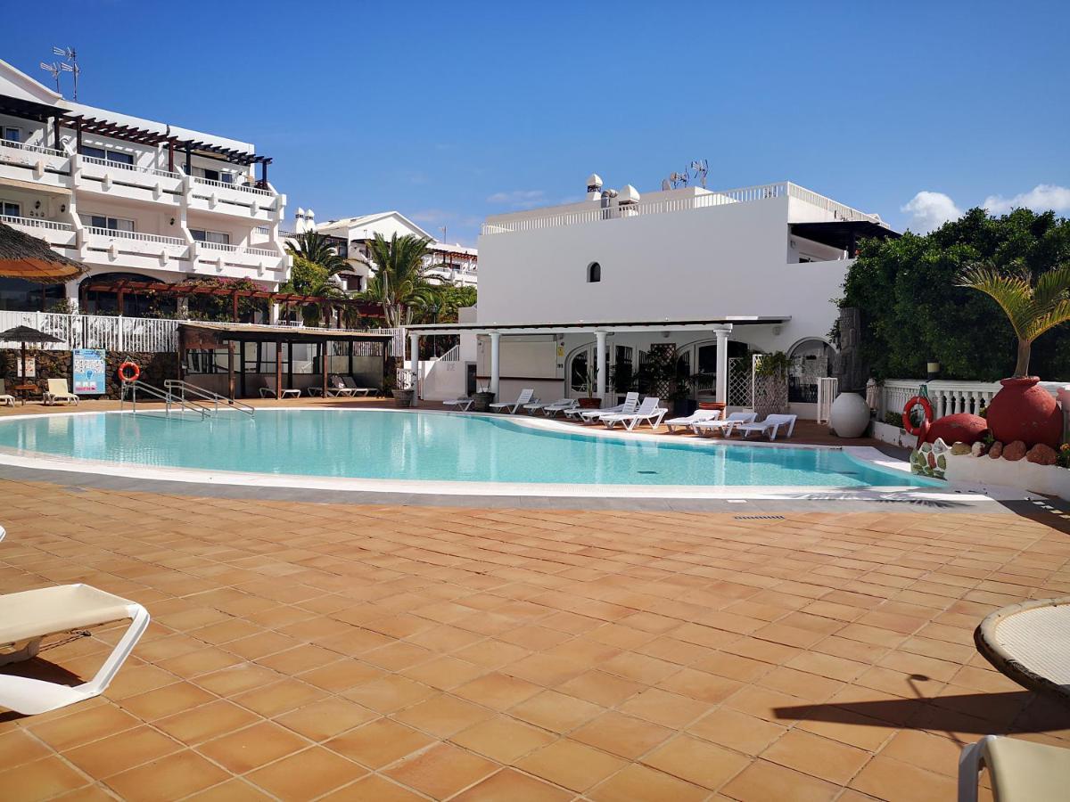 Comfortable Cleo Apartment With Large Terrace Costa Teguise Exterior photo
